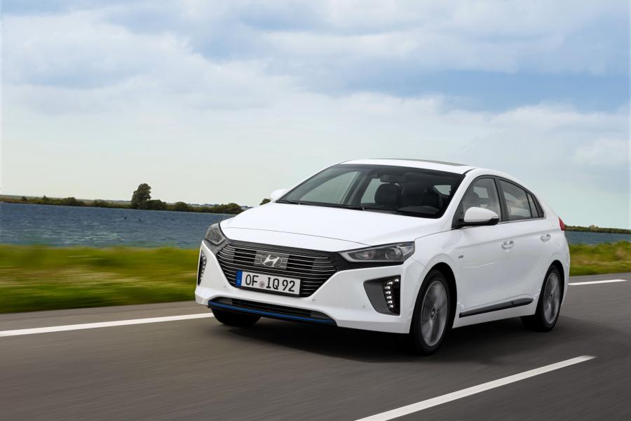  Hyundai IONIQ hybrid (AE) 2016 года  (WW) (фото 34 из 38)